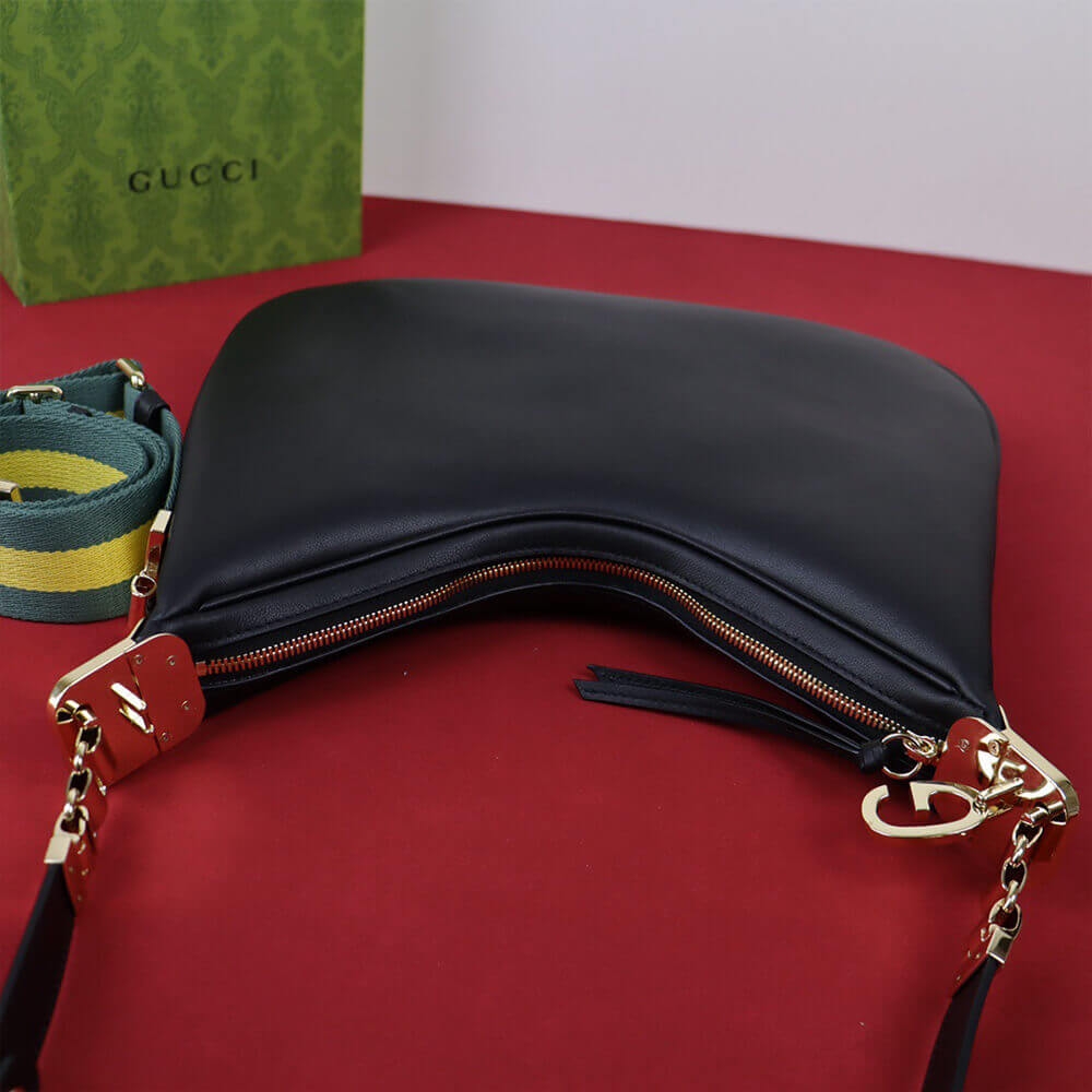 Gvc*1 Attache large shoulder bag
