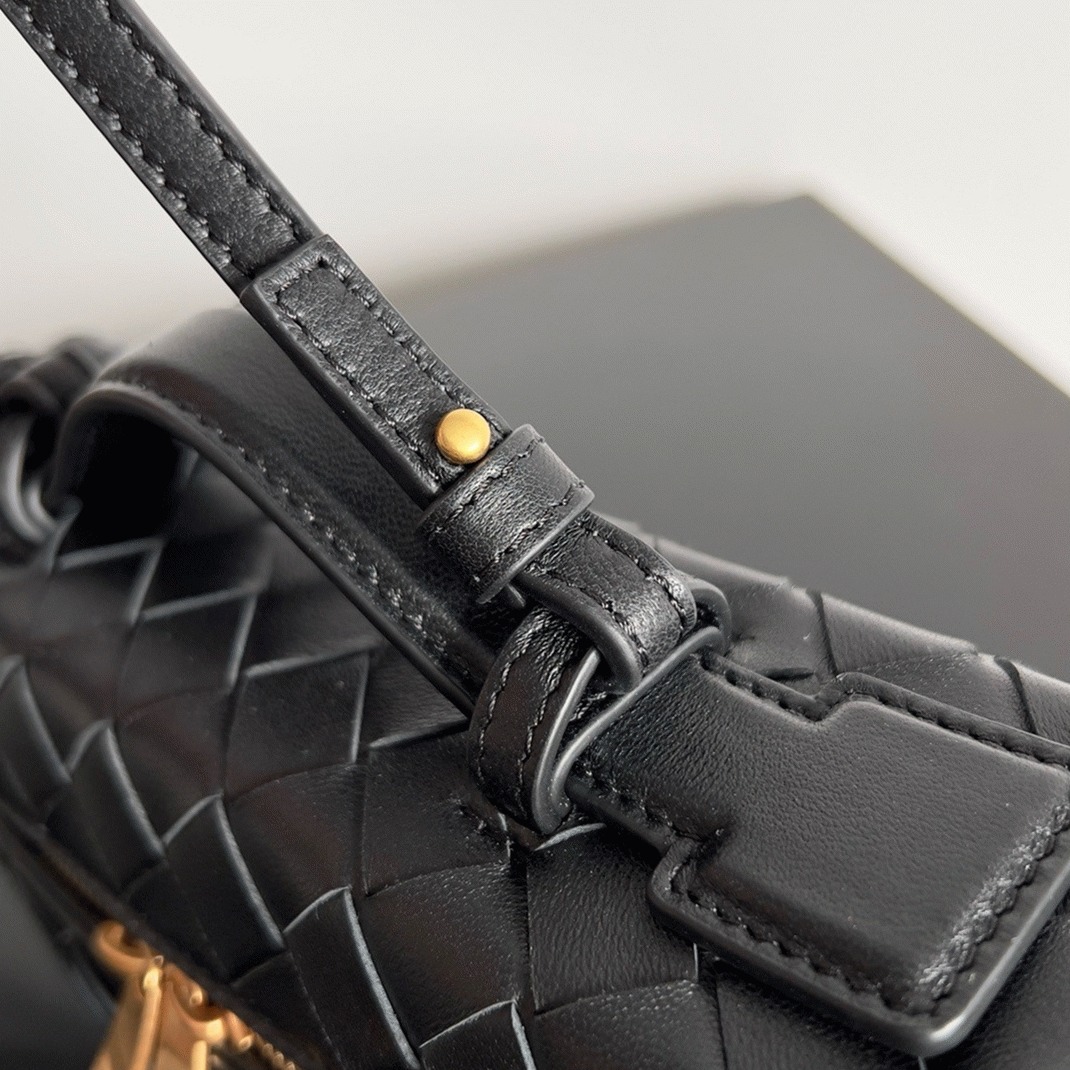 Replica B0tt*ga Ven*ta Bang Bang Vanity Case Black