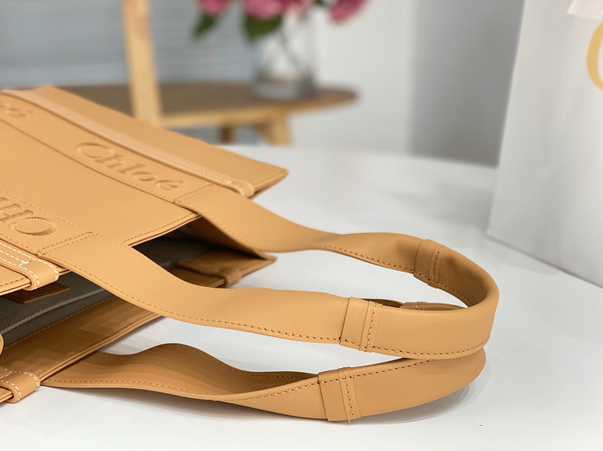 top quality knockoff Ch10e woody medium tote bag in beige calfskin