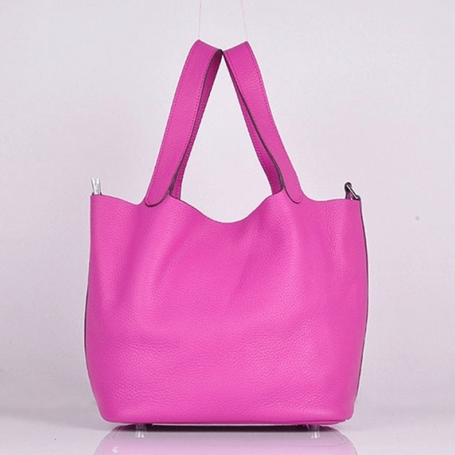 Peach fake H**me5 Picotin Lock handbag