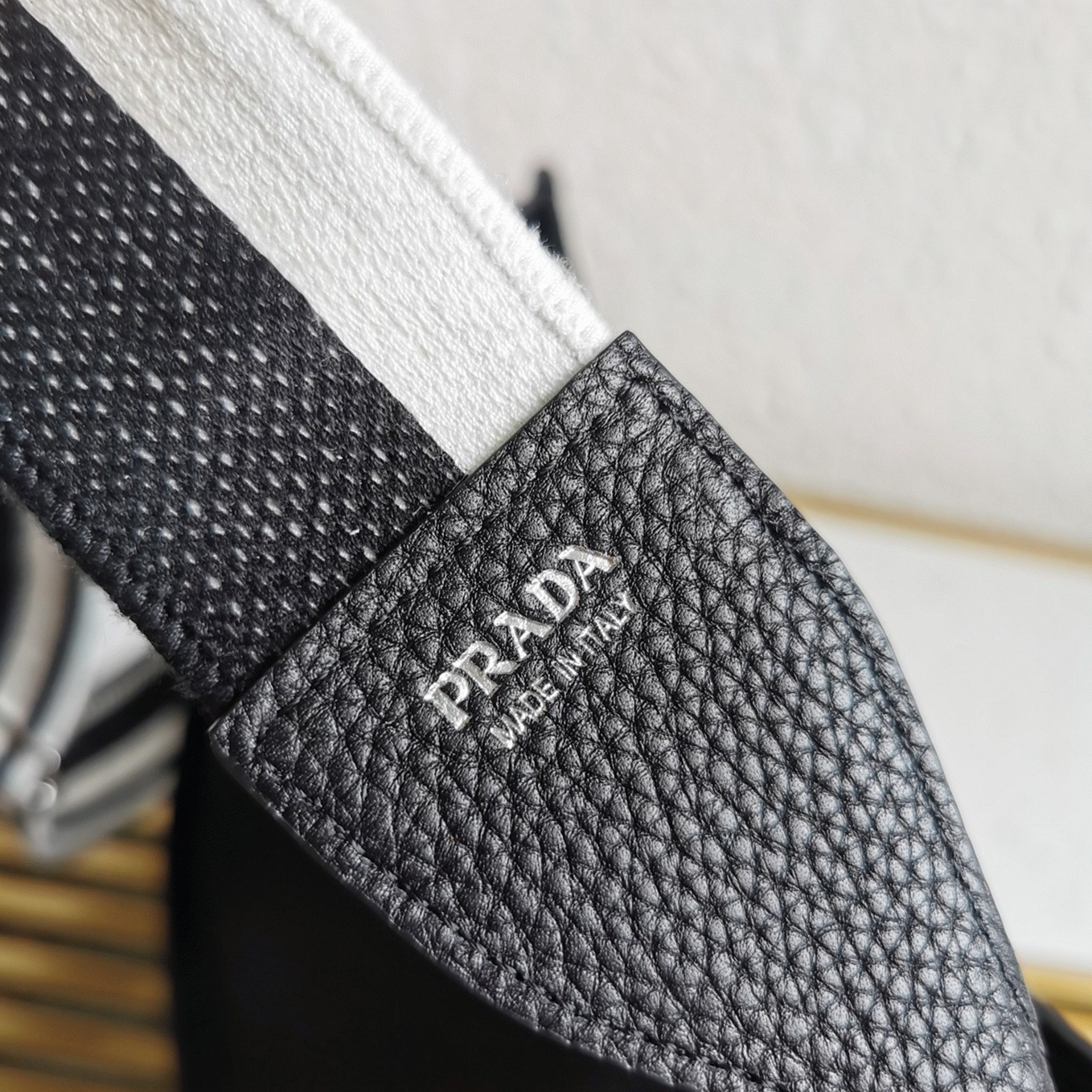 Pra*a Hobo Bag Best Replica in Black