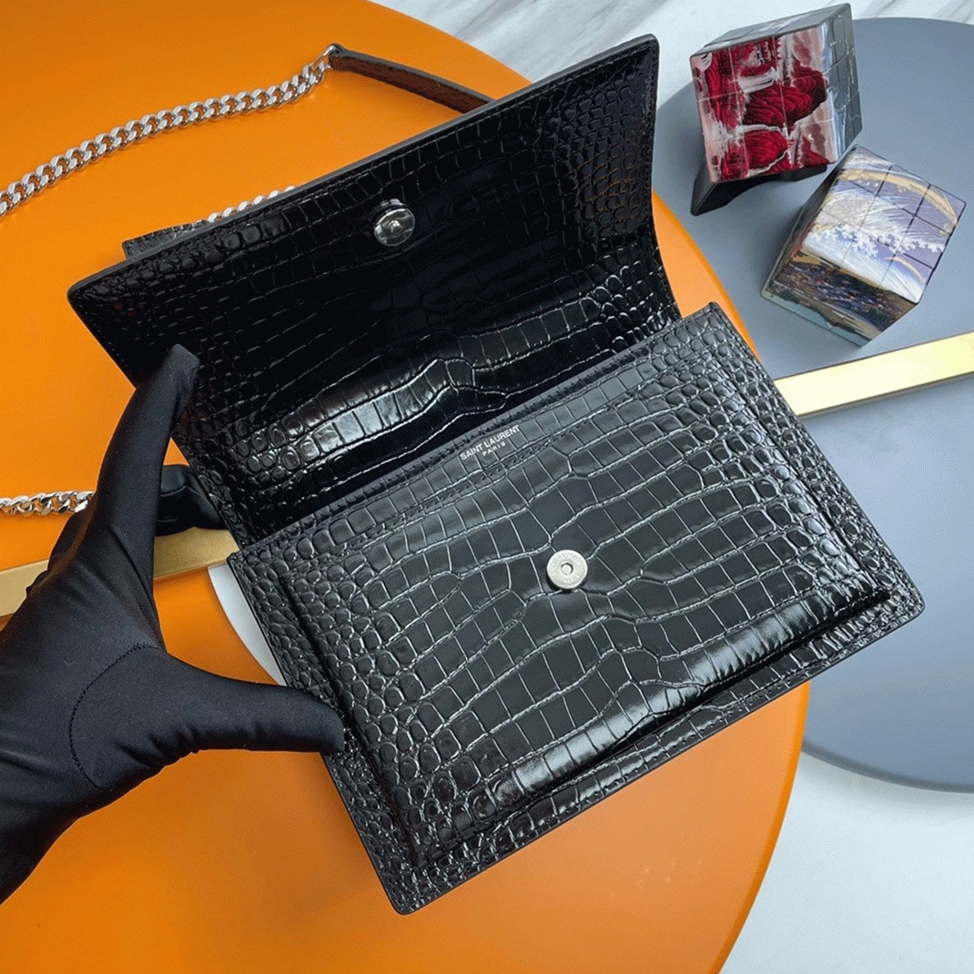 Fake Sa1nt Lau*nt Sunset Medium Chain Bag Noir Crocodile-embossed Leather