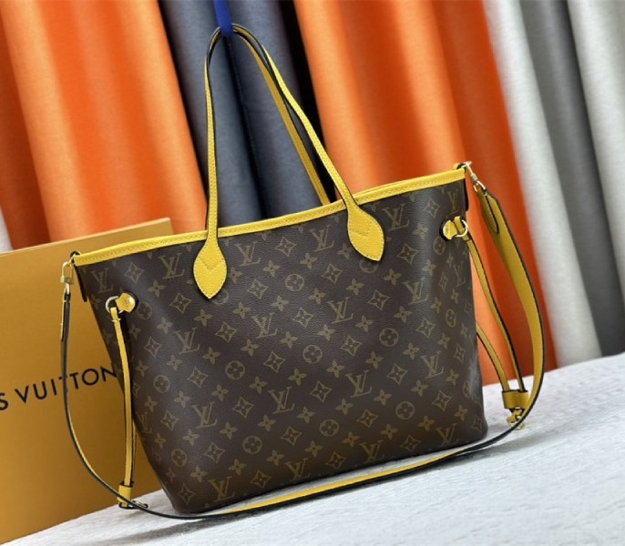 L0vis Vvtt0n Neverfull Bandouliere Inside Out MM Tote In Monogram Canvas And Yellow Textile And Leather