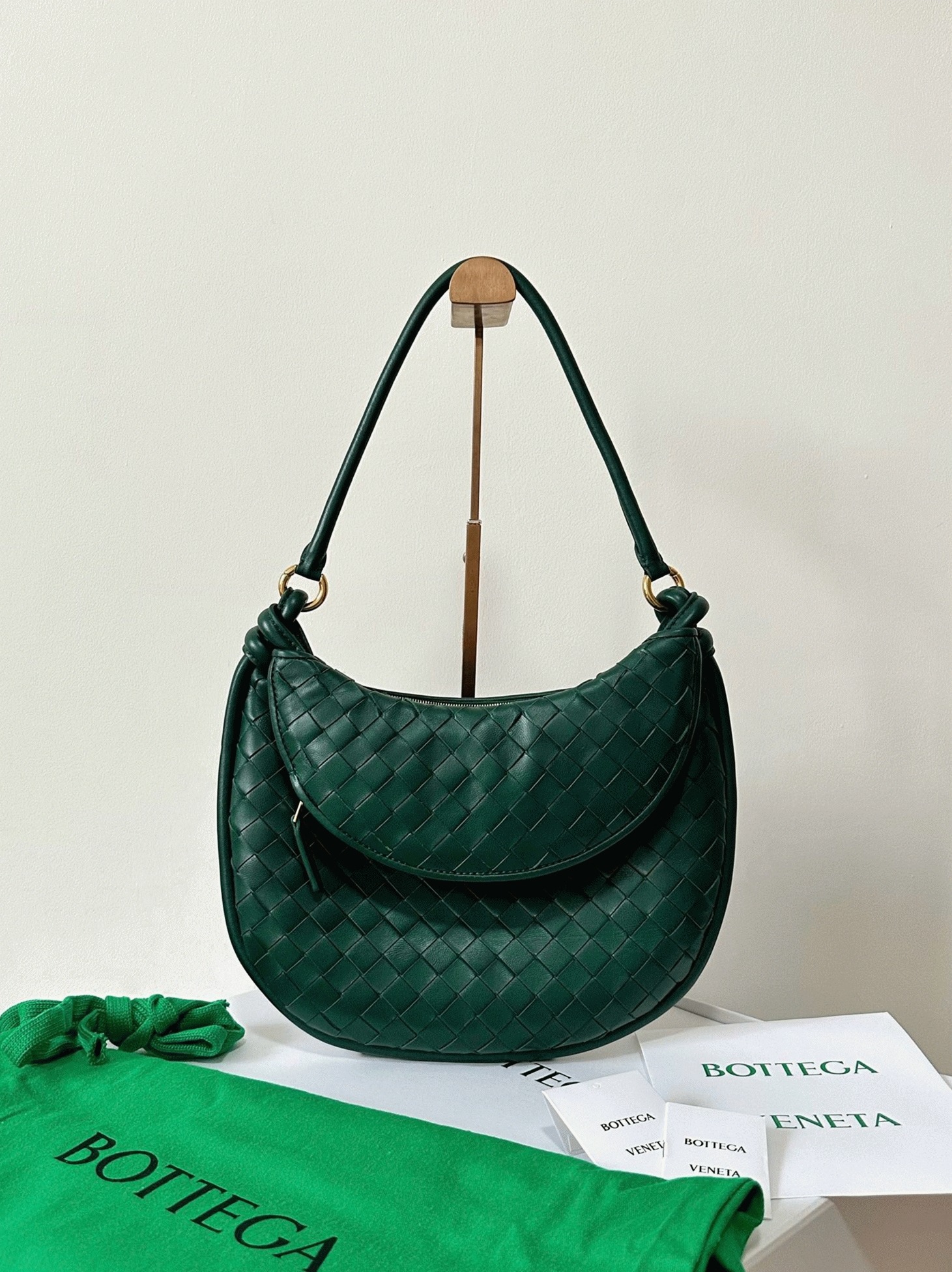 Fake B0tt*ga Ven*ta Gemelli Medium Bag Emerald Green