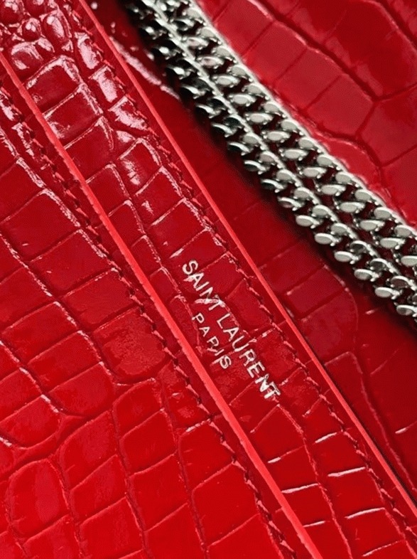 Fake Sa1nt Lau*nt Cassandra Medium Bag Red Crocodile