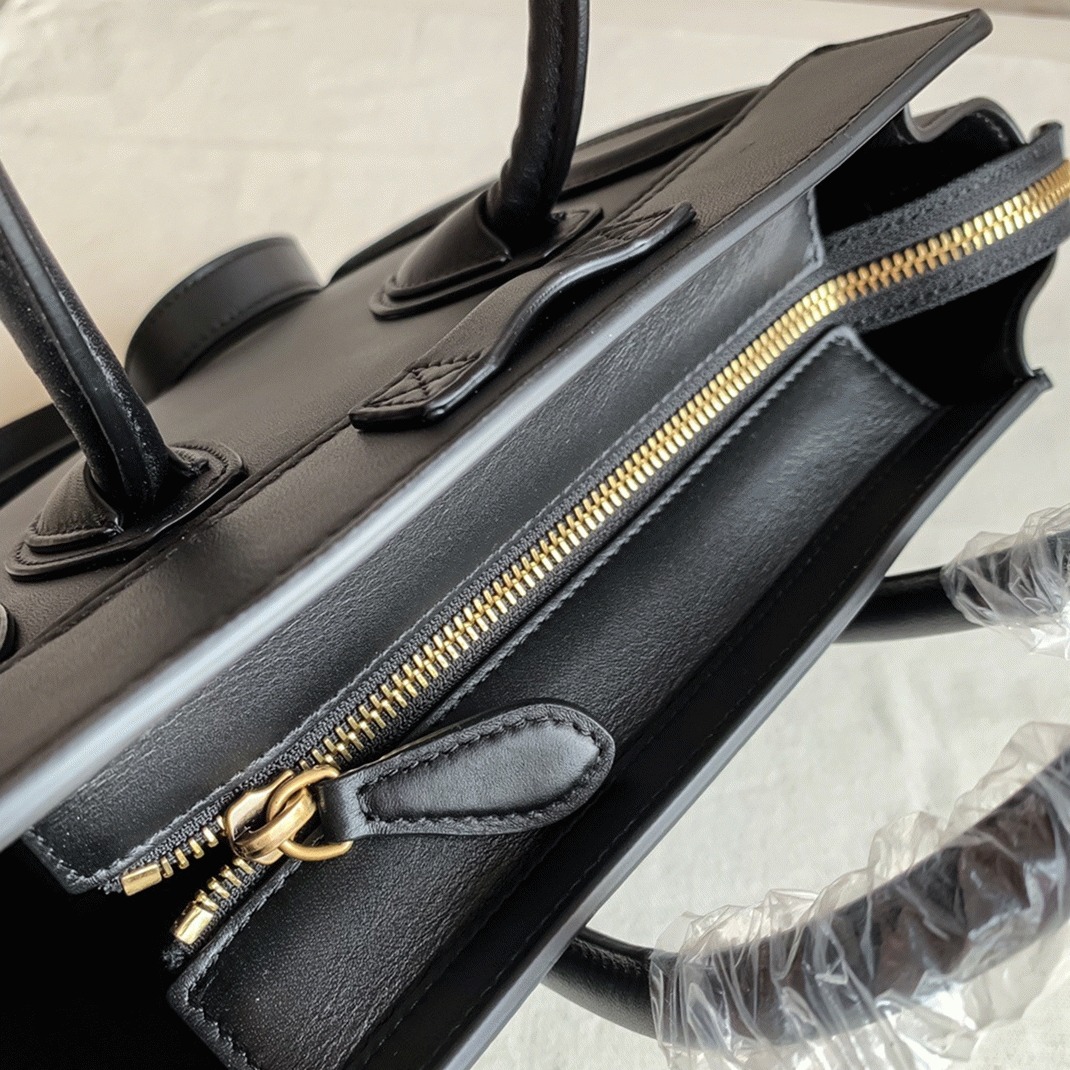 ce1i*e nano lU*gage tote bag replica in black