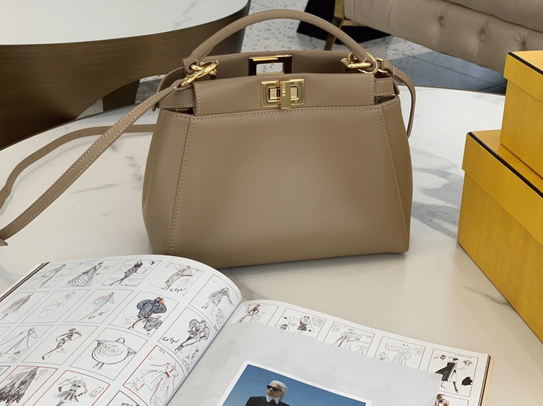 Top Quality Fake F**di Peekaboo Mini Bag In Dove Grey Nappa Leather