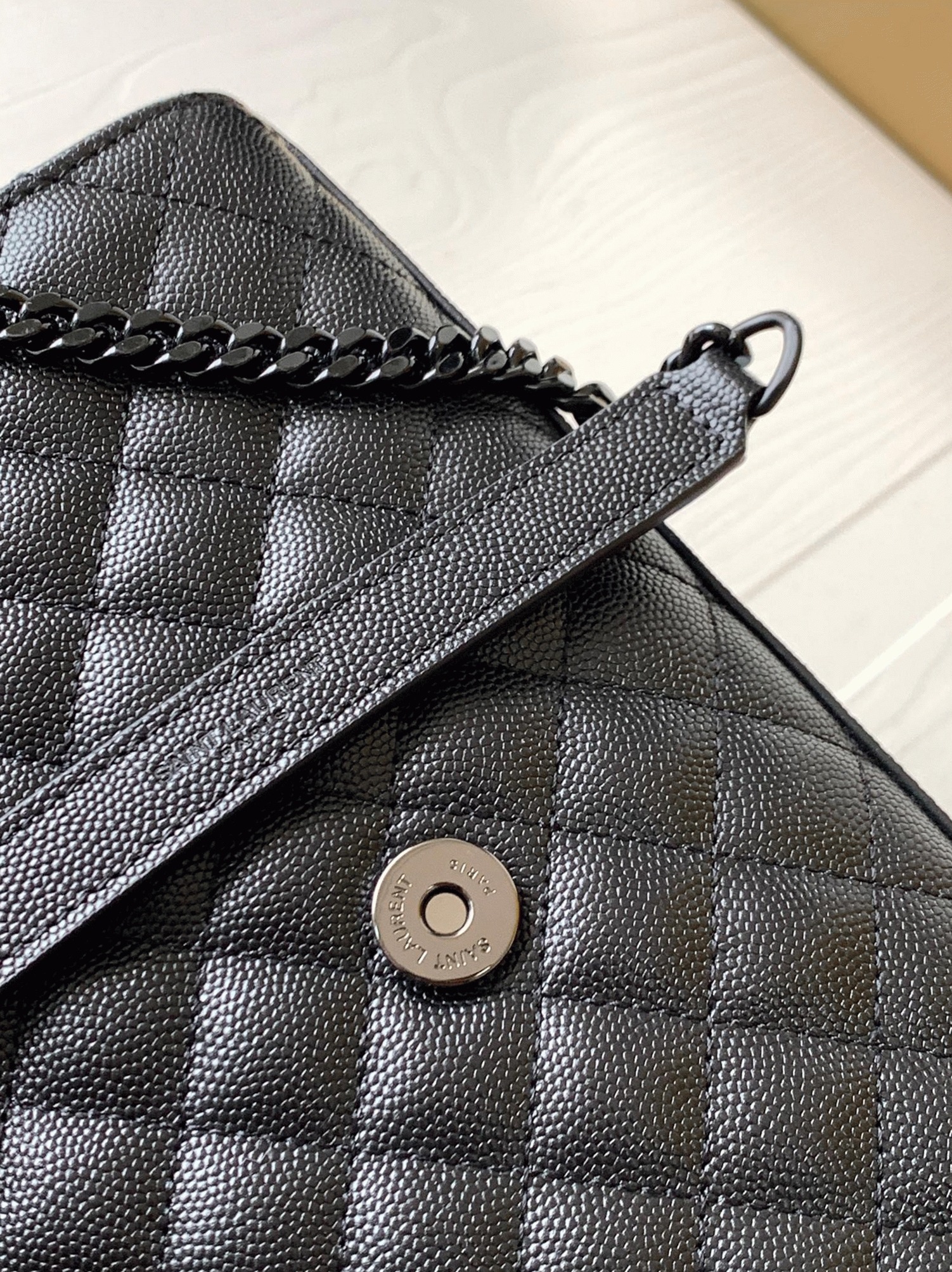 Replica Sa1nt Lau*nt Envelope Meidum Black Bag with Black Hardware