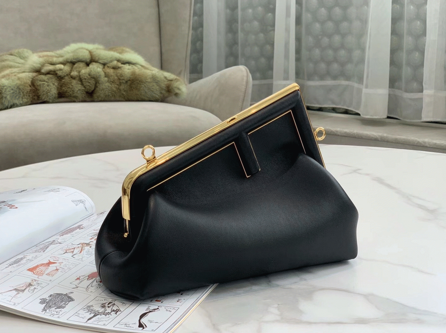 Top Quality Fake F**di First Medium Bag In Black Nappa Leather