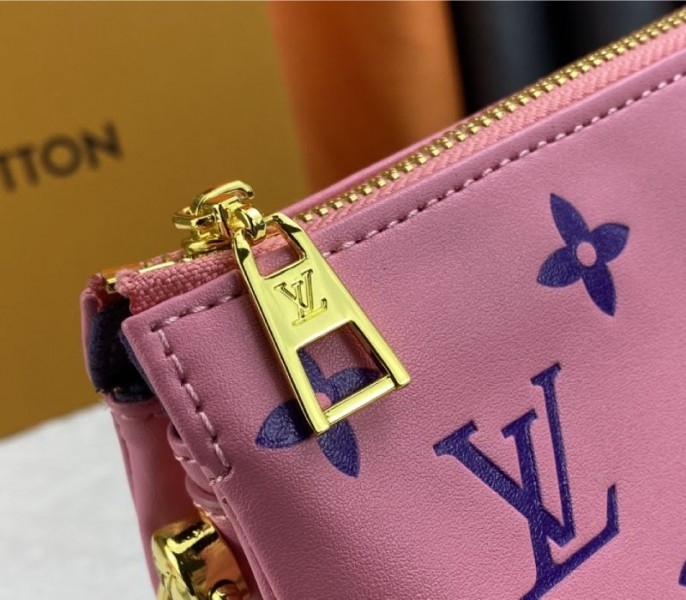 L0vis Vvtt0n Coussin PM Bag In Pink And Purple With Jacquard Strap