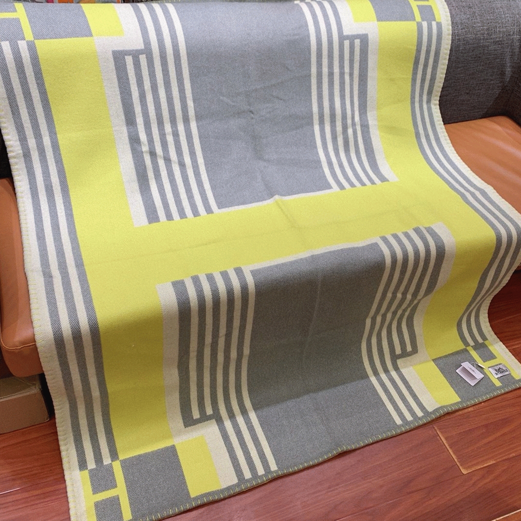 Top replica H**me5 Ithaque blanket in tilleul wool and cashmere