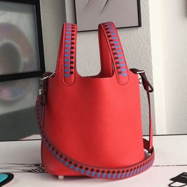 Red fake H**me5 Picotin Lock 22cm handbag with braided handles