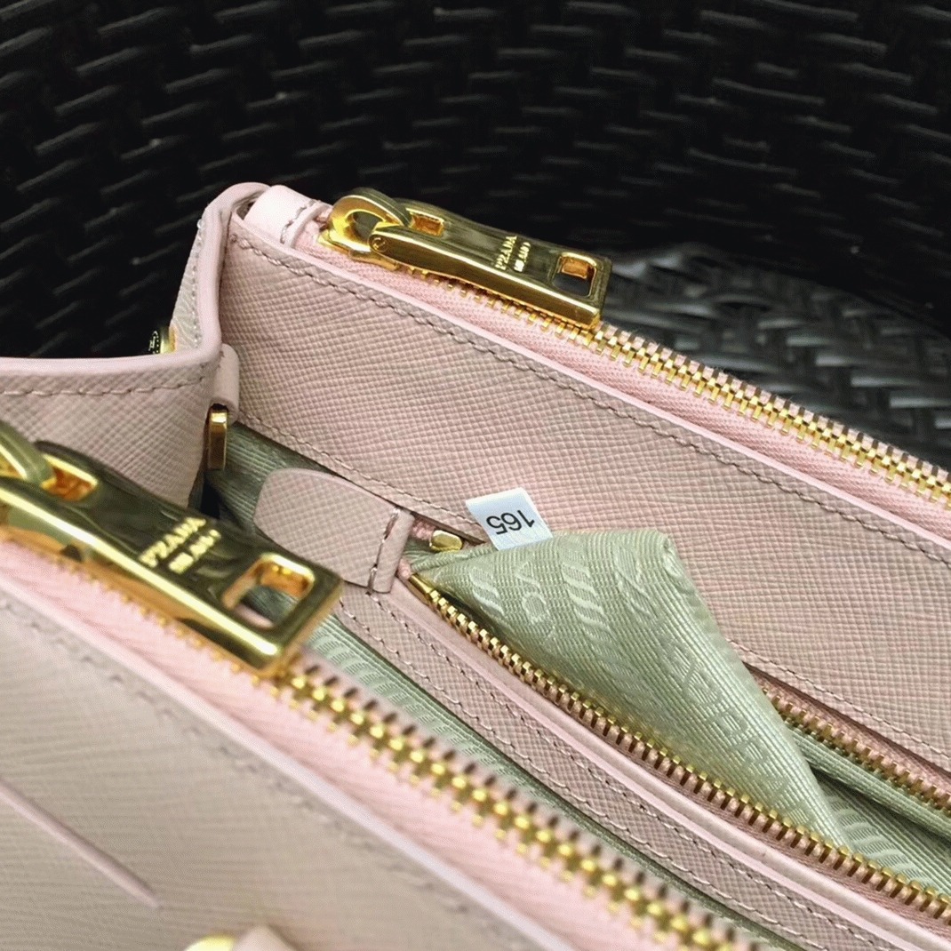 Pink Pra*a Galleria Medium Bag Fake