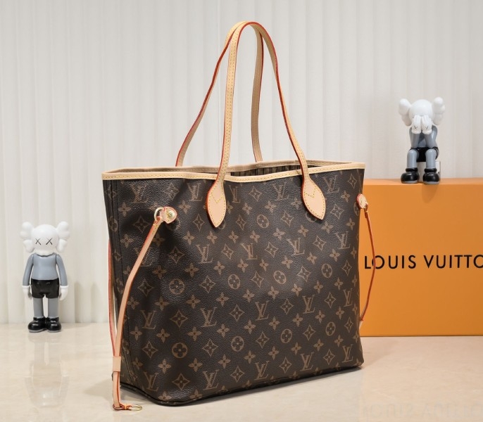 L0vis Vvtt0n Monogram Canvas Neverfull MM Tote In Beige