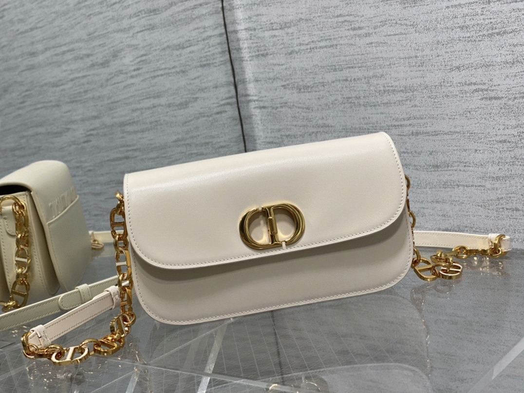 D10r 30 Montaigne Avenue Bag Replica in White Box Calfskin