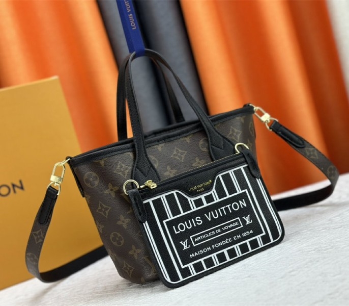 L0vis Vvtt0n Neverfull Bandouliere Inside Out BB Tote In Monogram Canvas And Black Leather