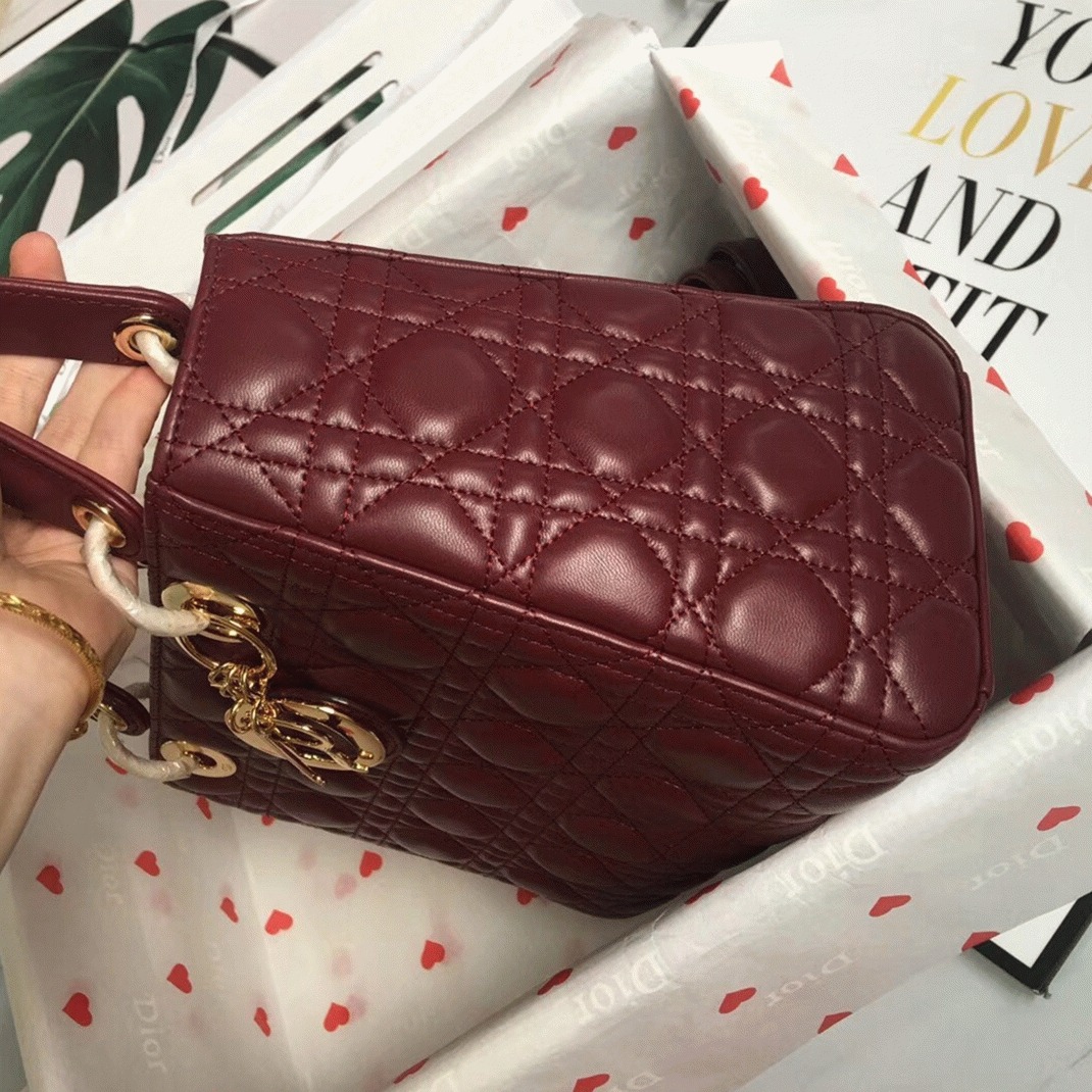 D10r Lady D10r Medium Bag Replica in Bordeaux Lambskin