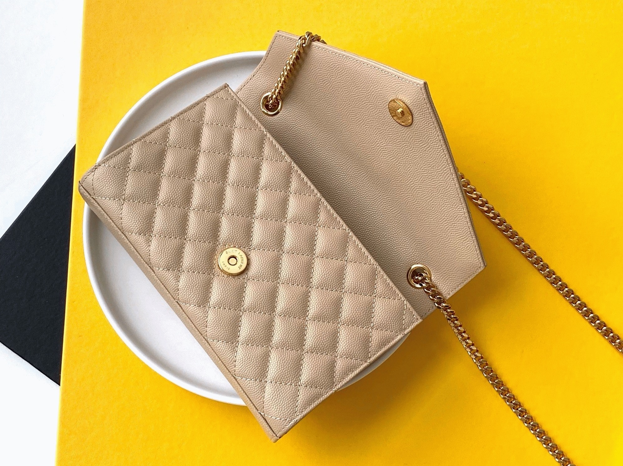 Fake Sa1nt Lau*nt Envelope Small Bag Beige
