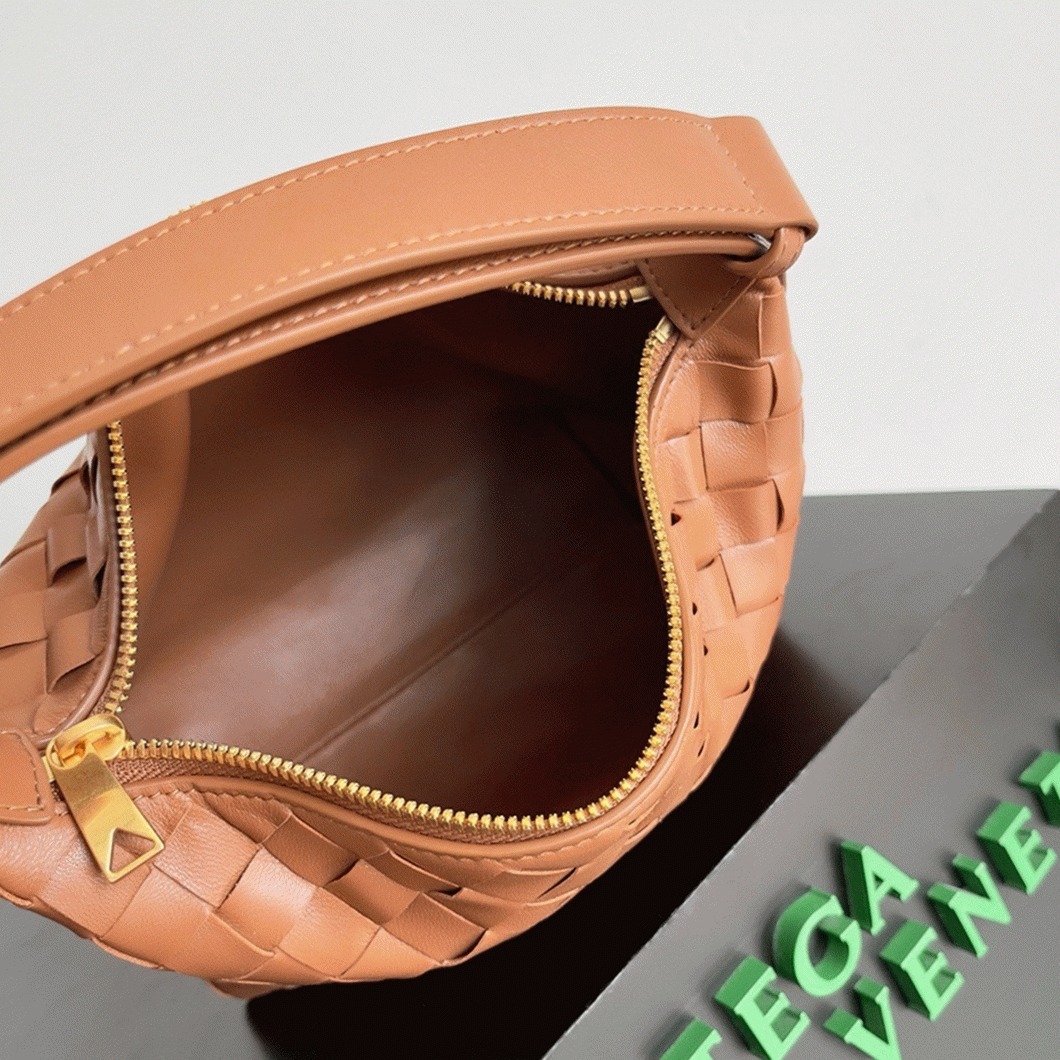 Fake B0tt*ga Ven*ta Mini Wallace Bag Brown