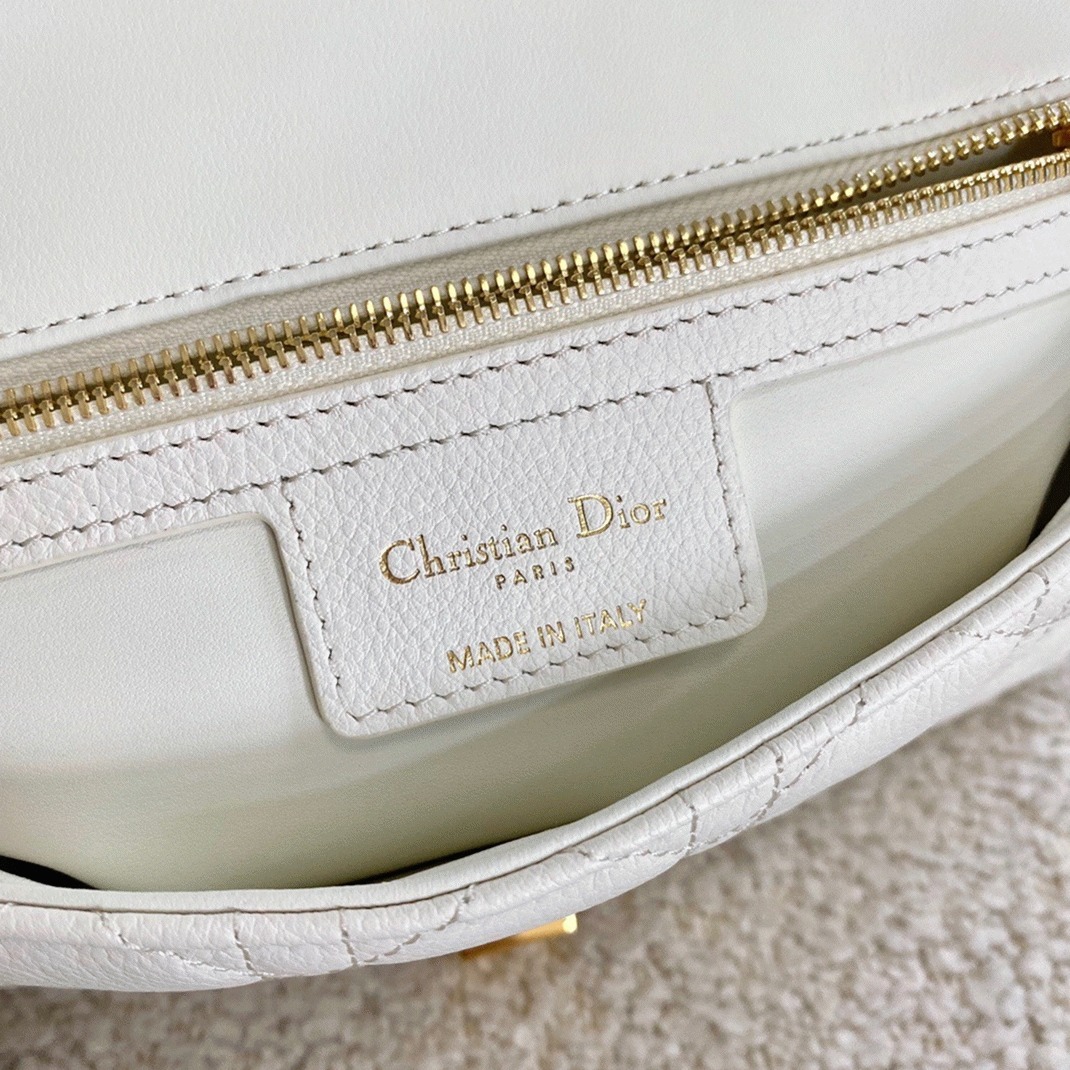 D10r Caro Medium Bag Replica in White