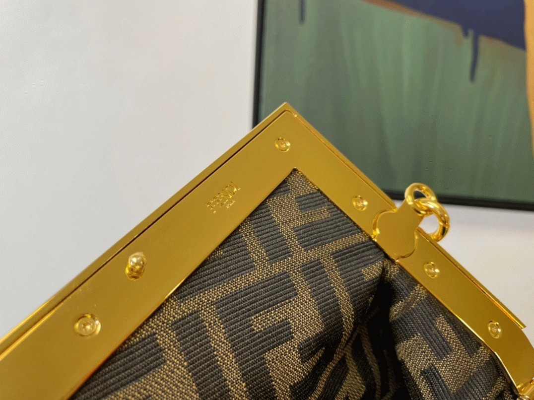 Top Quality Replica F**di First Small Bag In Red