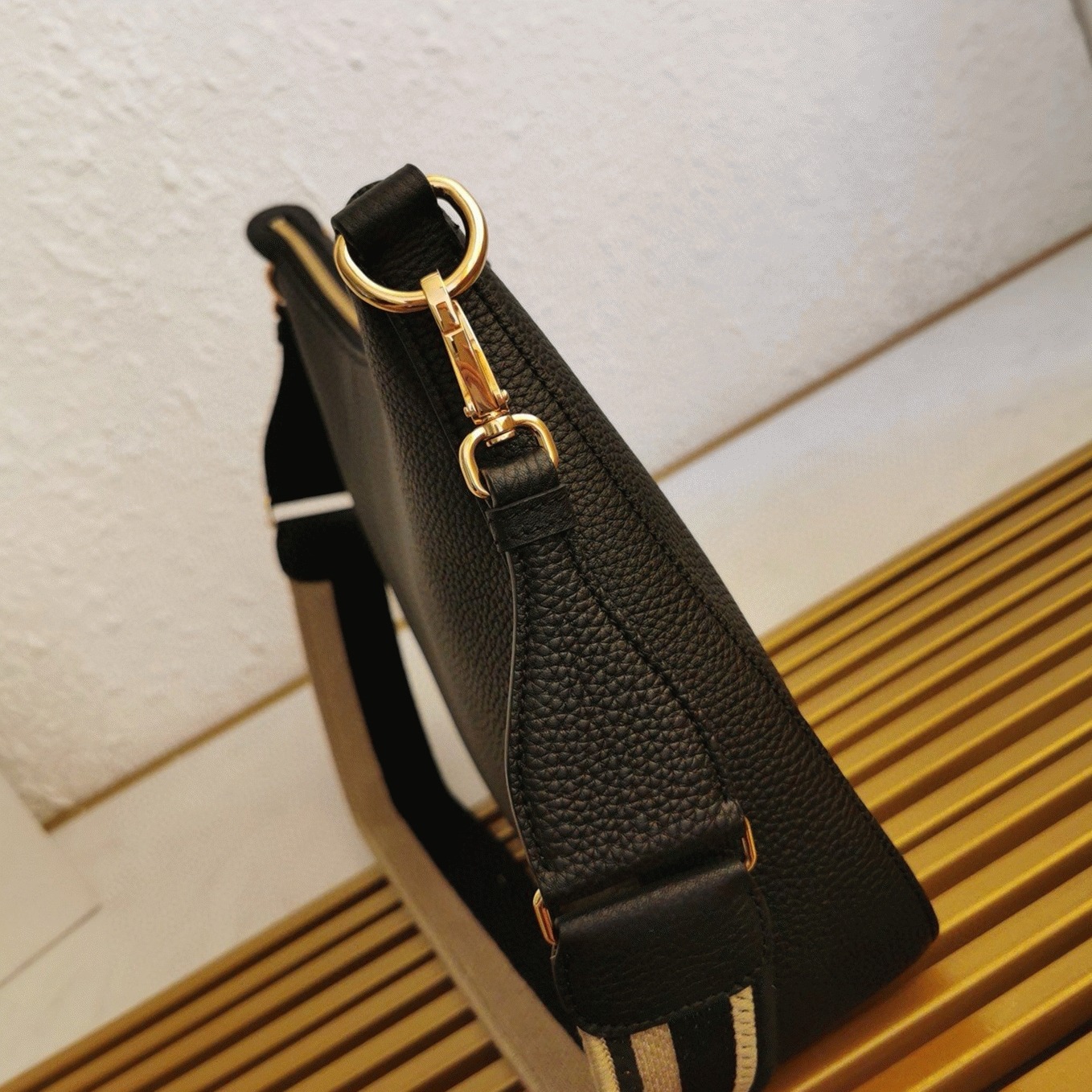 Pra*a Shoulder Bag Knockoff in Black