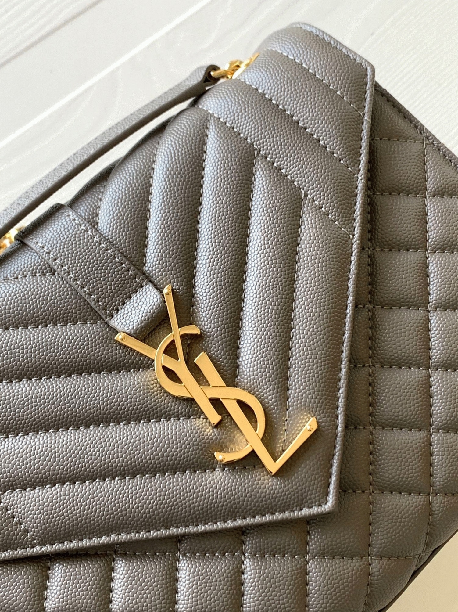 Fake Sa1nt Lau*nt Envelope Medium Bag Grey