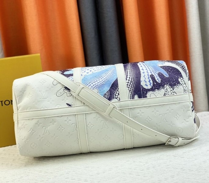 L0vis Vvtt0n X YK Bandouliere Keepall 50 Travel Bag In White
