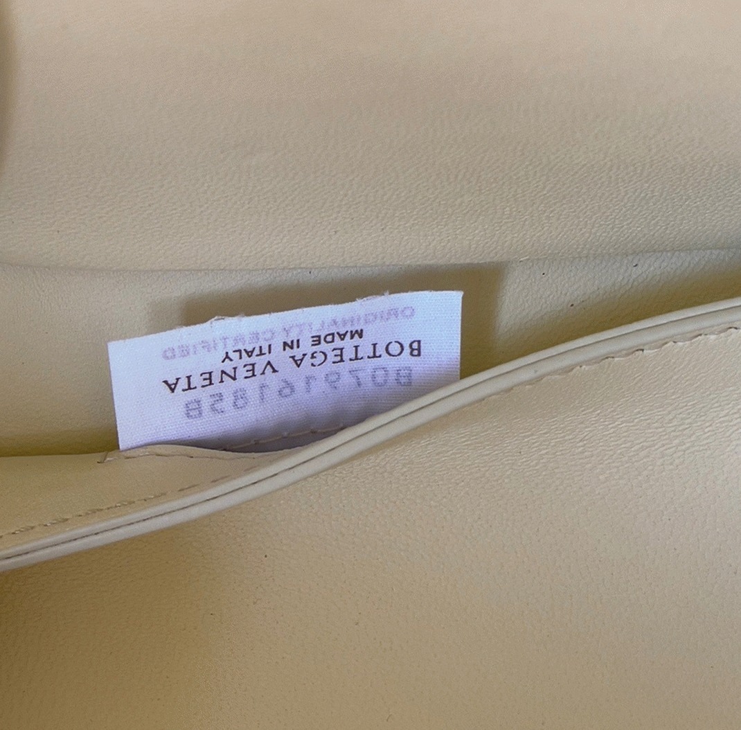 Fake B0tt*ga Ven*ta Arco Medium Tote Cream