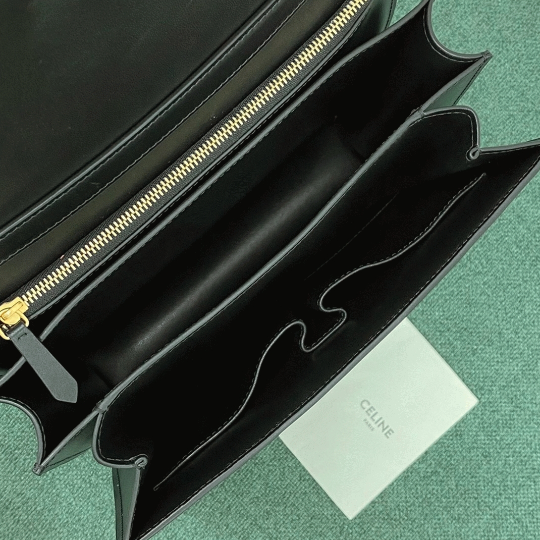 Top Quality Imitation Ce1i*e Classic Box Medium Bag In Black