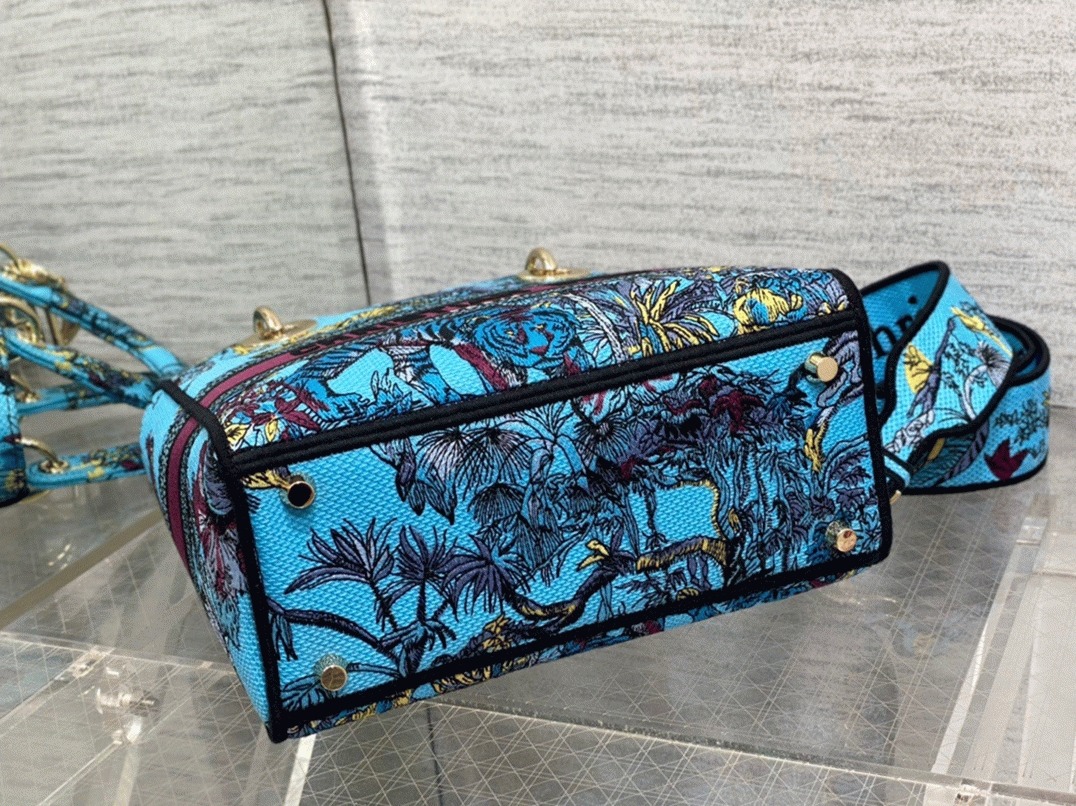 D10r Lady D-Lite Medium Bag Fake in Multicolor Toile de Jouy Voyage Embroidery