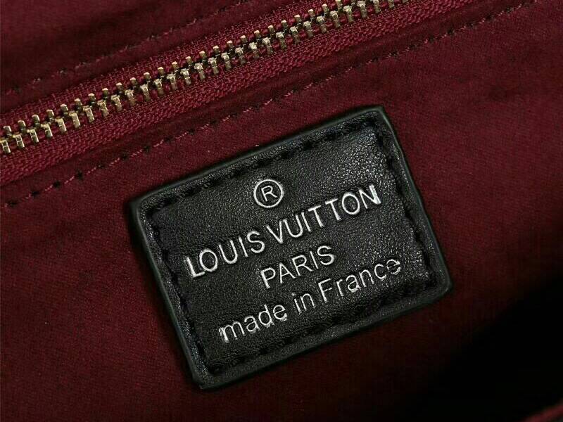 L0vis Vvtt0n Damier Ebene Canvas Vavin PM Bag In Bordeaux Red
