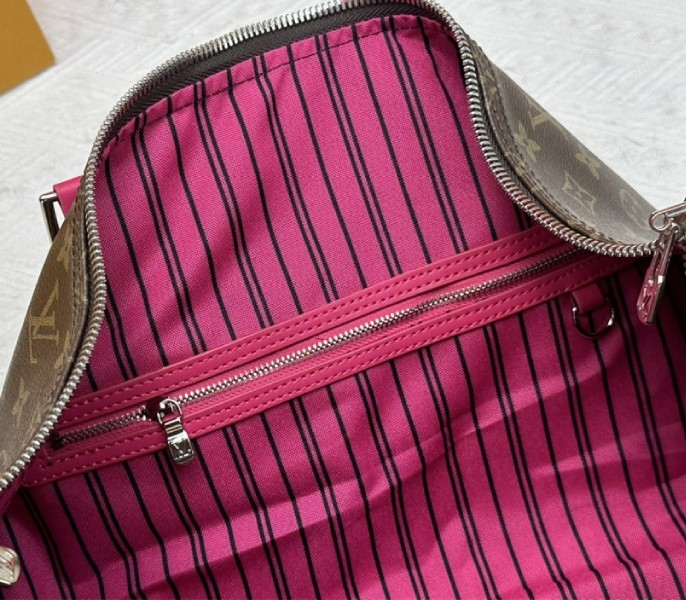 L0vis Vvtt0n Monogram Macassar Canvas Keepall Bandouliere 50 In Pondichery Pink