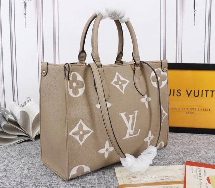 L0vis Vvtt0n Monogram Empreinte OnTheGo MM Tote In Tourterelle Gray