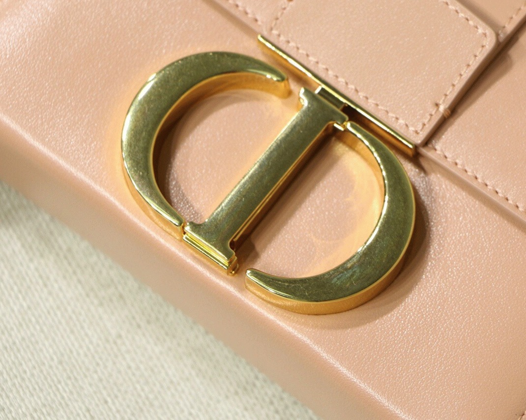 D10r 30 Montaigne Box Bag Fake in Powder Box Calfskin