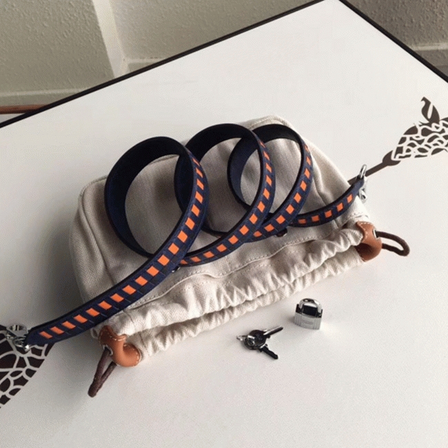 Navy blue fake H**me5 Picotin Lock 22cm handbag with braided handles