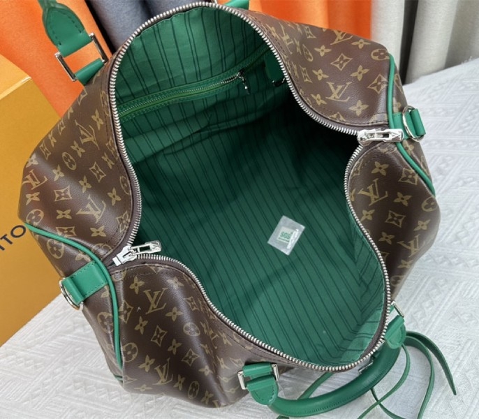 L0vis Vvtt0n Monogram Macassar Canvas Keepall Bandouliere 50 In Borneo Green