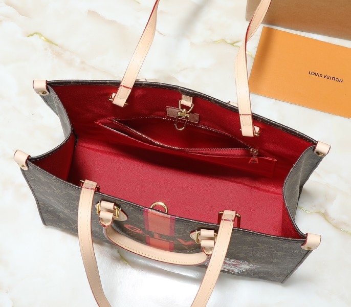 Mon Monogram OnTheGo MM