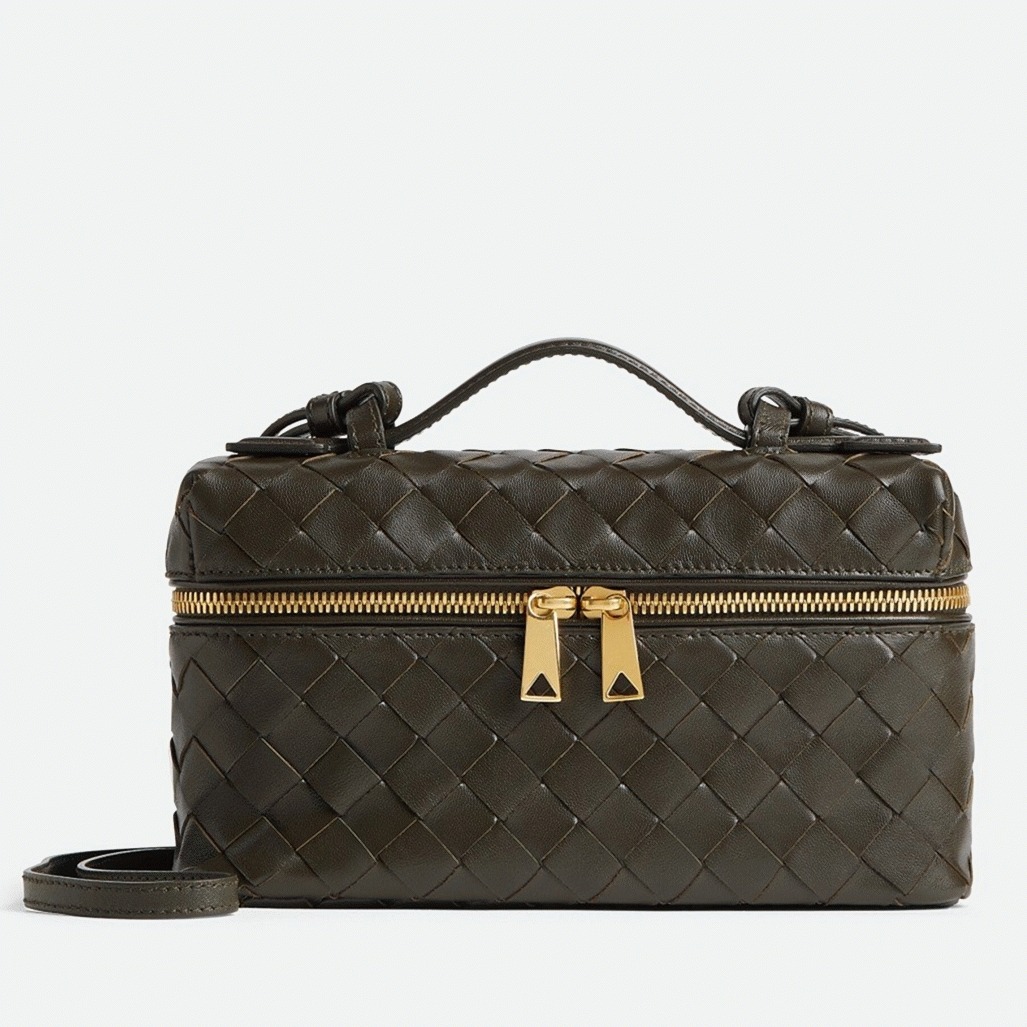 Replica B0tt*ga Ven*ta Bang Bang Vanity Case Fondant