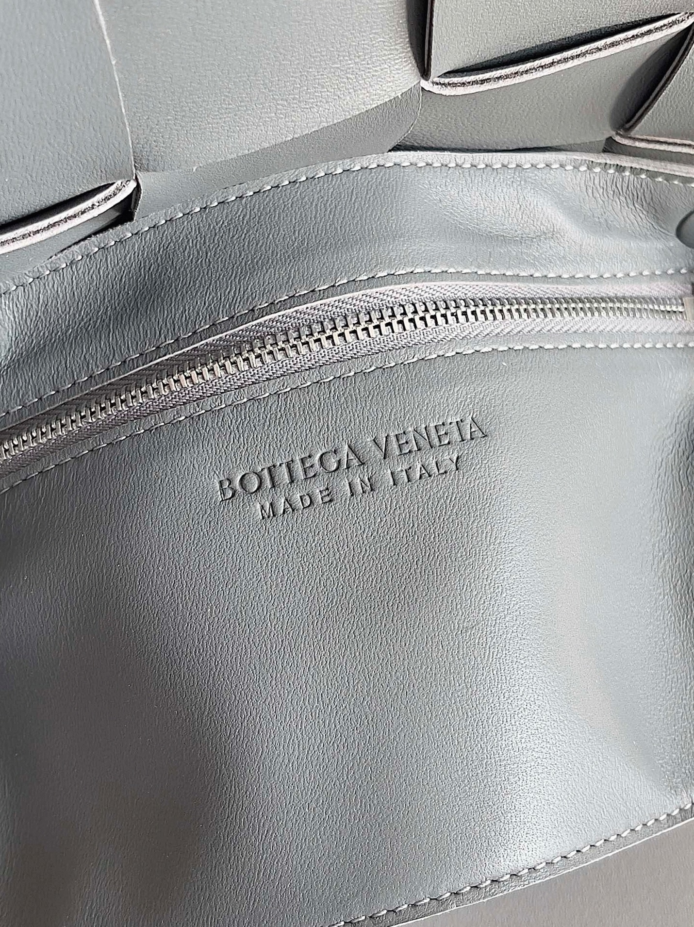 Top Quality Replica B0tt*ga Ven*ta Cassett Bag In Thunder